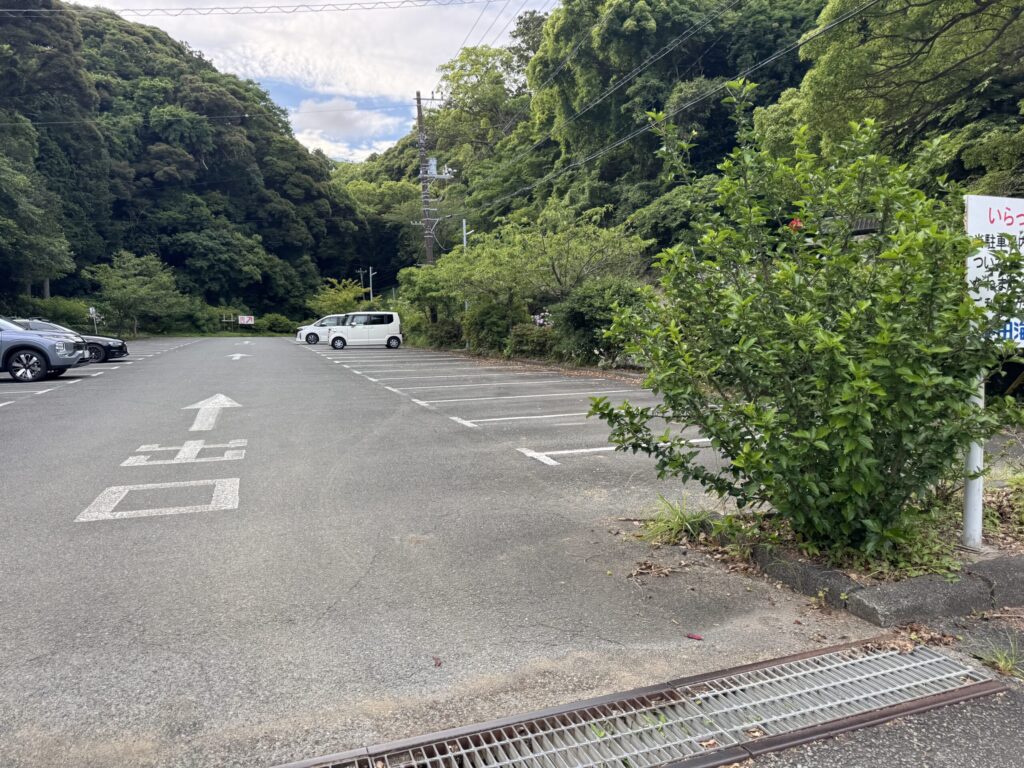 Back mountain trail from Shimoda Marine World to Shimoda Ajisai Hydrangea Park